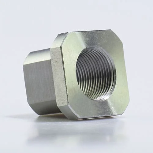 Square weld-in tube adapter