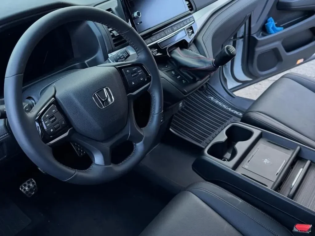 sema 2025 modified honda odyssey typer steering wheelconverted SYZ Rod Ends